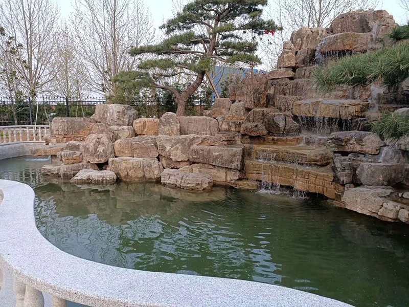 高 檔小區大型魚池凈化系統